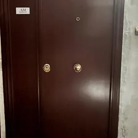 Am Apartment Napoli - Tra Il Centro E La Stazione Centrale Esterno foto